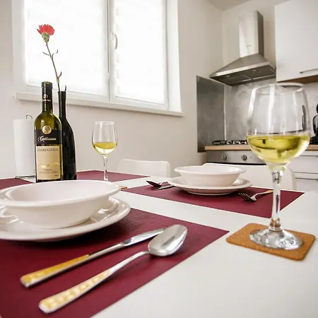 Apartment Suzy's Place Pula