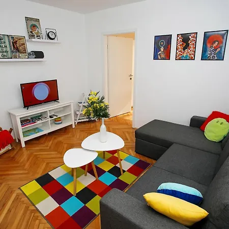 Apartment Suzy's Place Pula